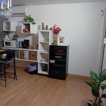 Apartamento Compartido Excelente Ubicacion El Prat de Llobregat Bagian luar foto