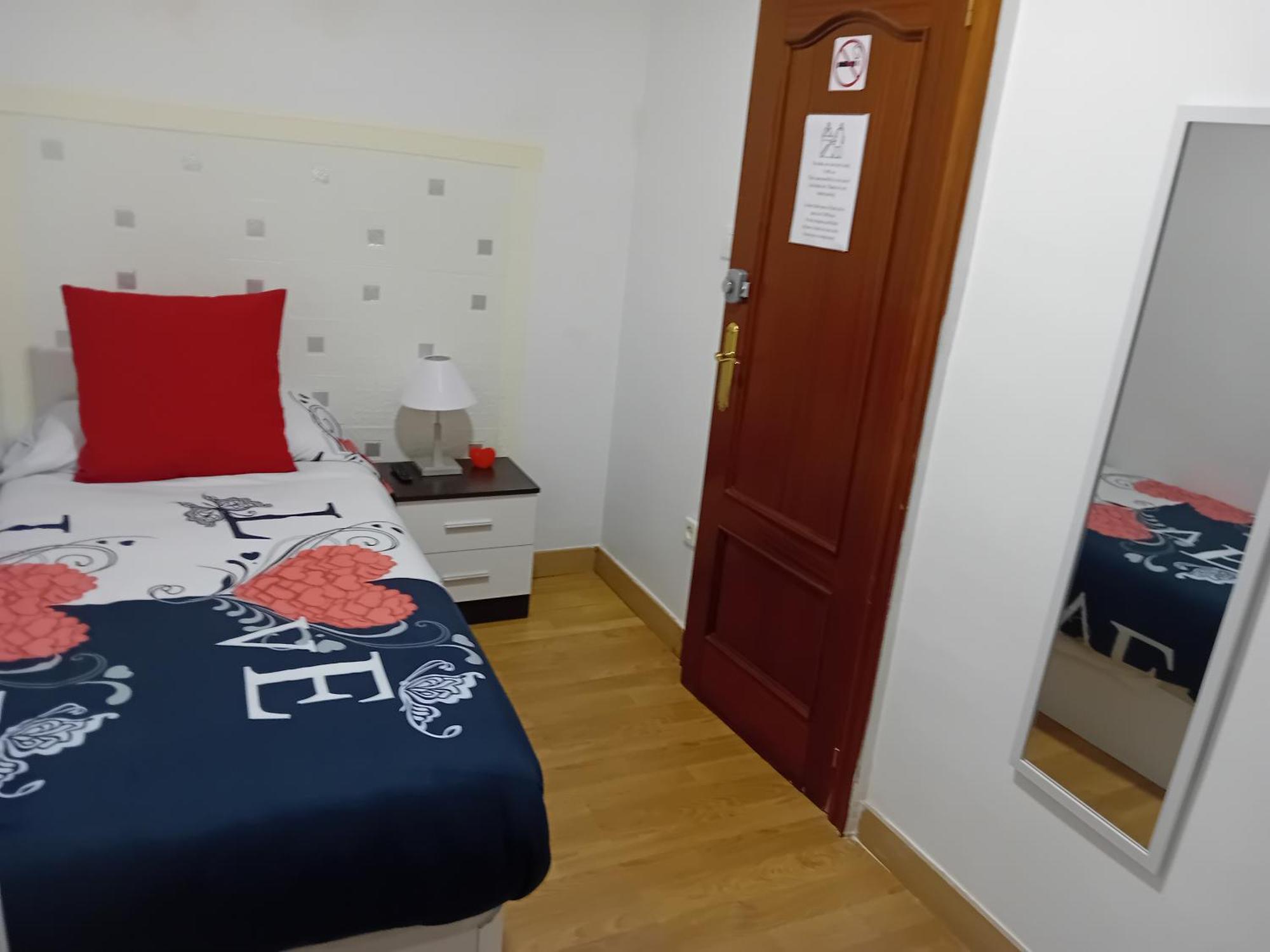 Apartamento Compartido Excelente Ubicacion El Prat de Llobregat Bagian luar foto