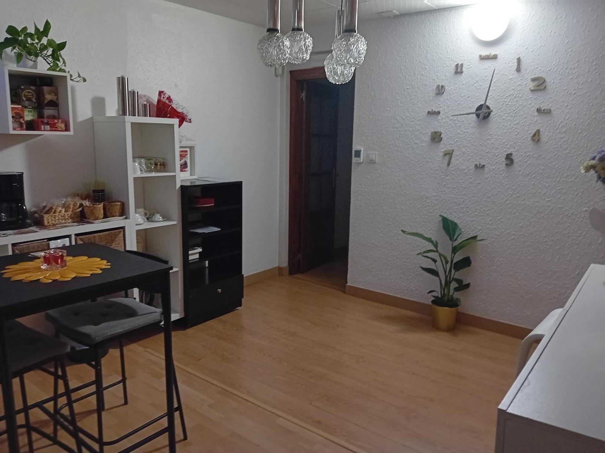 Apartamento Compartido Excelente Ubicacion El Prat de Llobregat Bagian luar foto